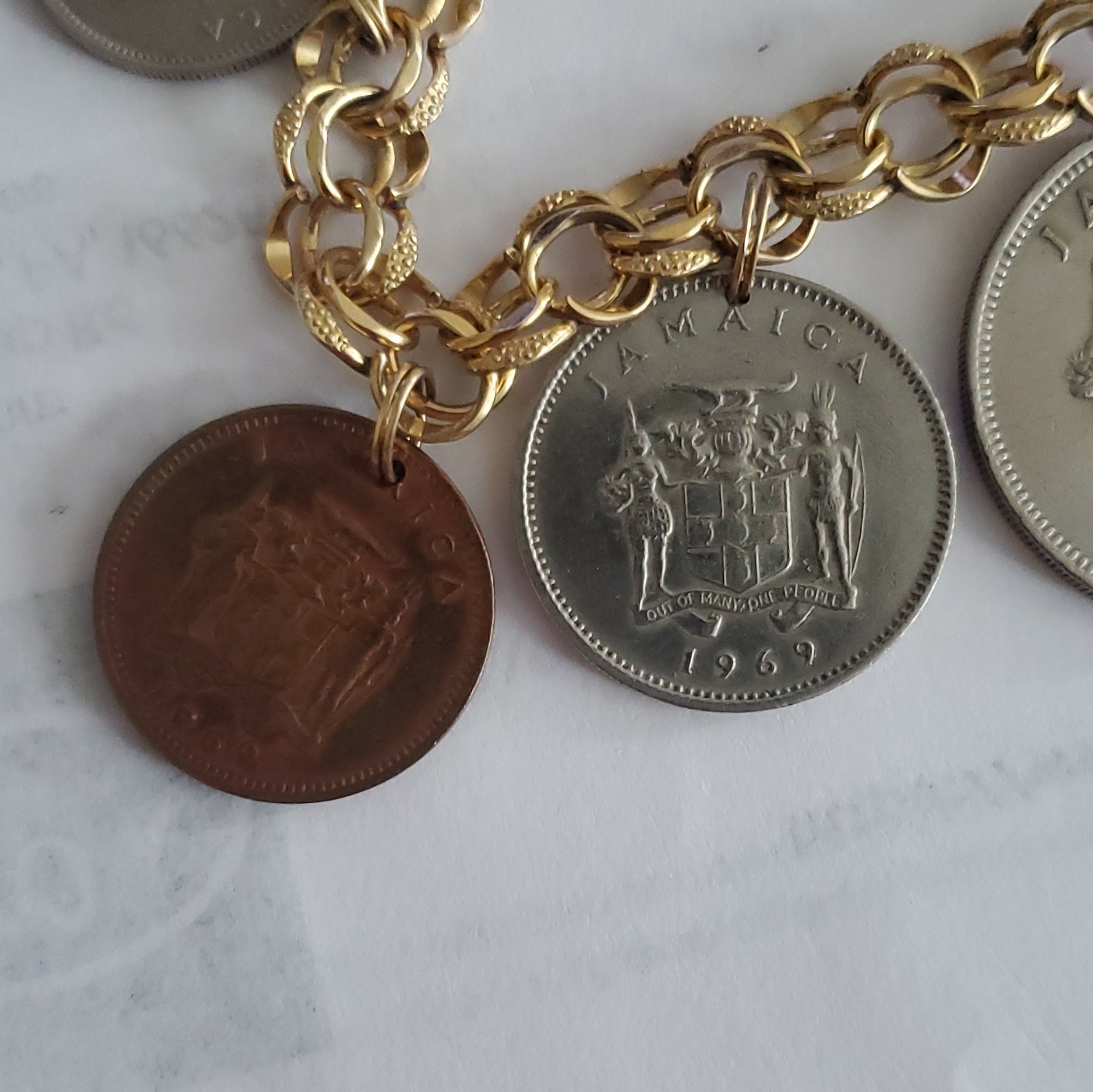 Elco 1/20 12K GF Gold-Tone Cable Chain Coin Dangle Charm Bracelet Lobster