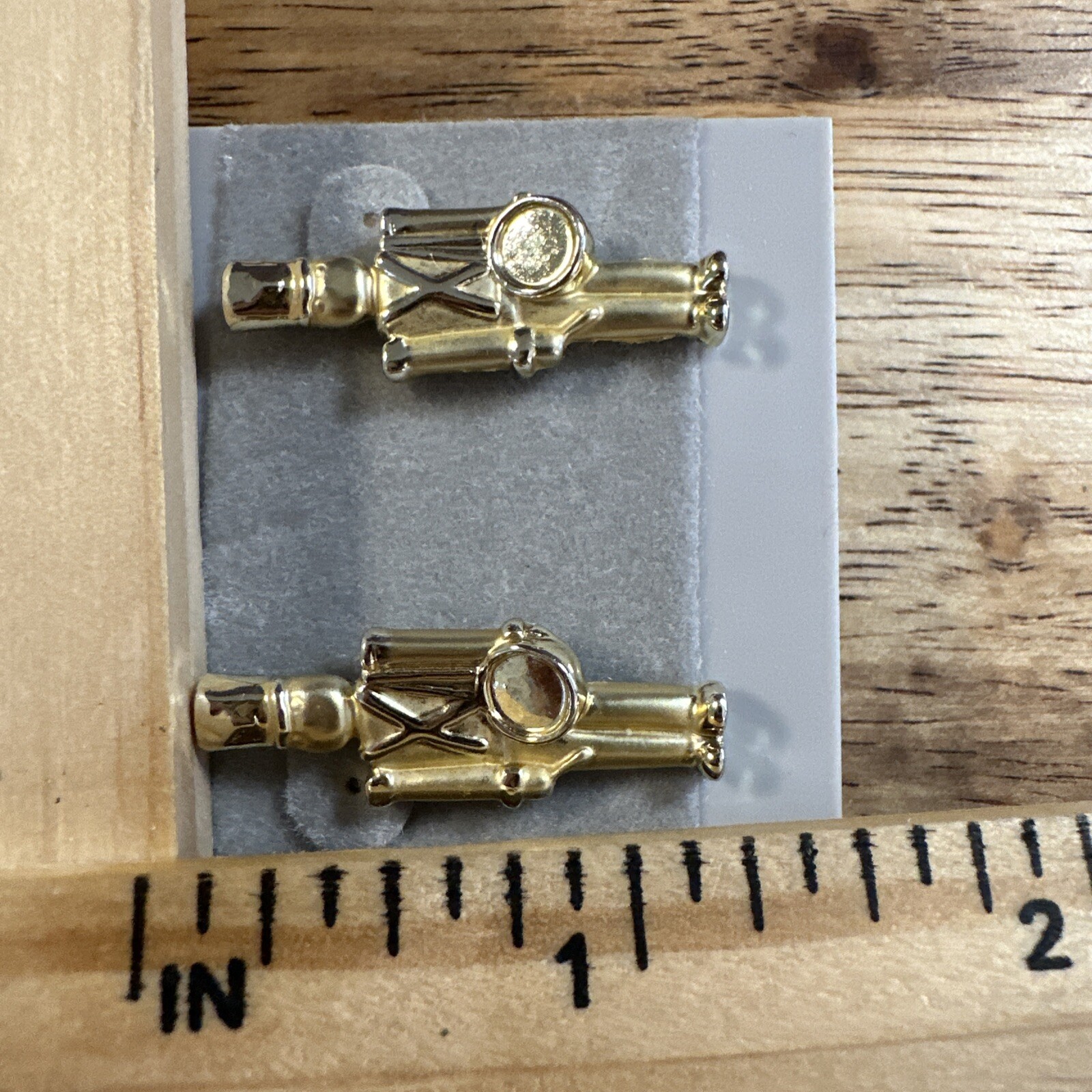 Christmas Holiday Earrings Gold Tone Toy Soldier Vintage Fashion Jewelry