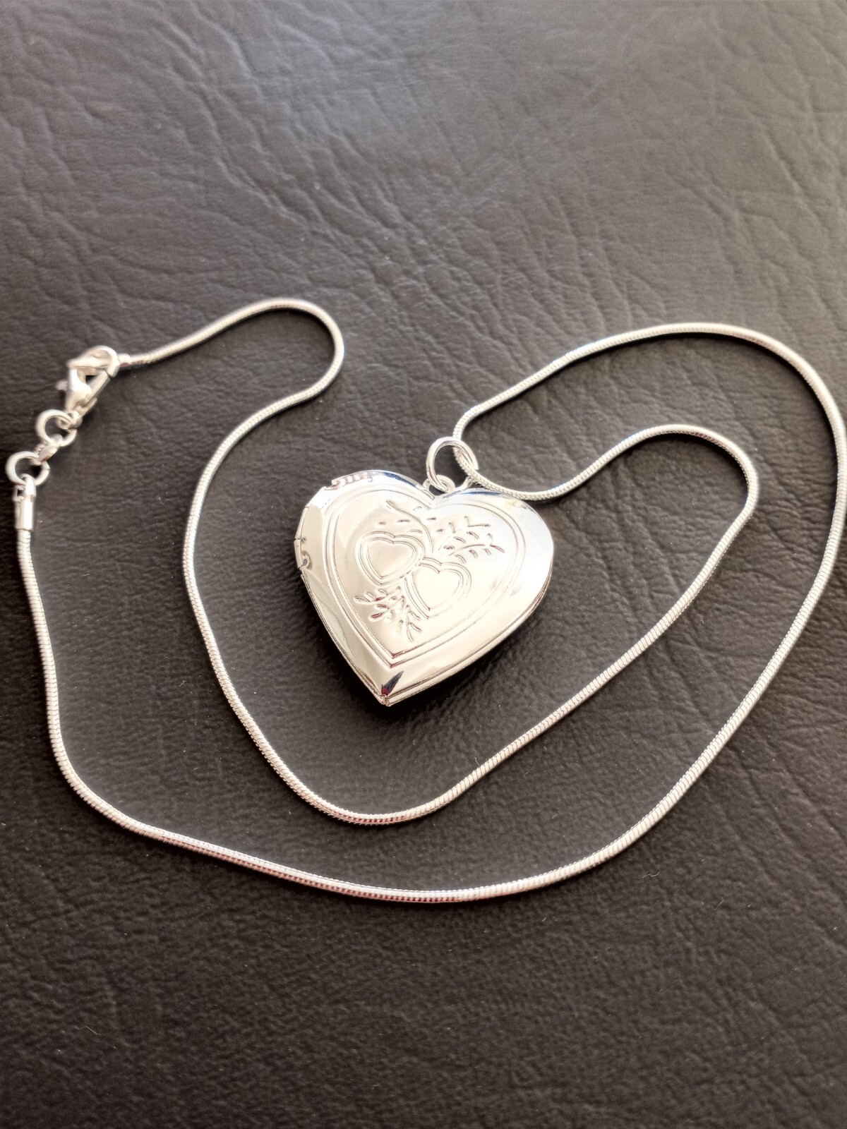 NEW 925 SILVER PLATED WOMEN’S HEART LOCKET 1mm/ 18″ CHAIN GREAT GIFT !