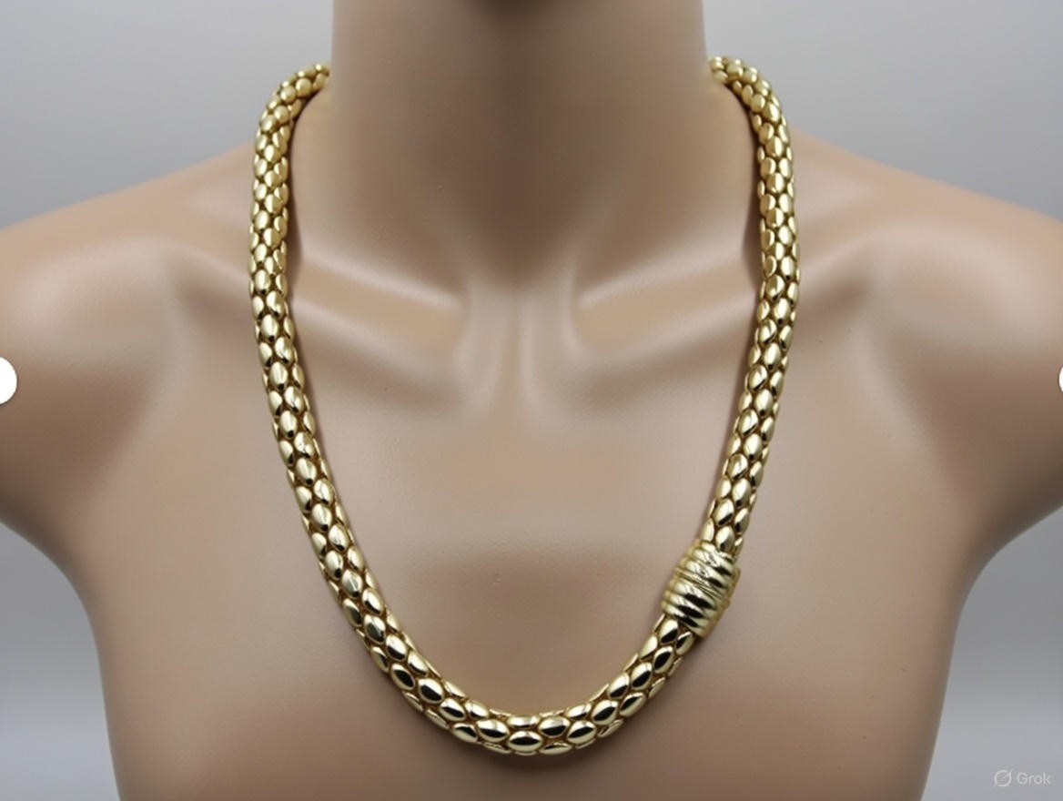 Gorgeous High End Look Gold Tone Mesh 18″ Necklace Magnetic Clasp A6