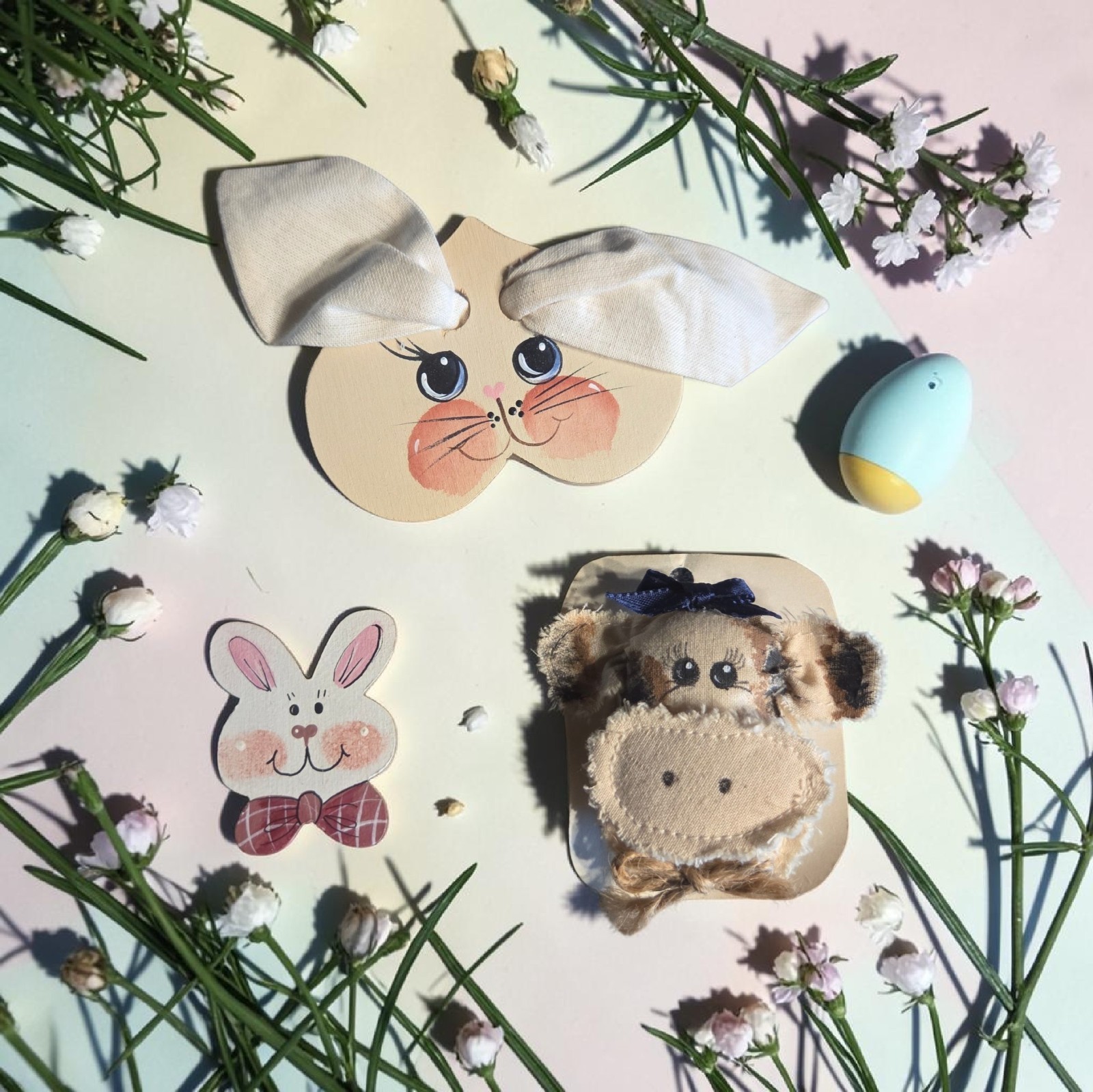 Set of 3 Handpainted Pins Easter Spring 2″-3.5″ Wood Bunny Fabric Calf Cow 90s