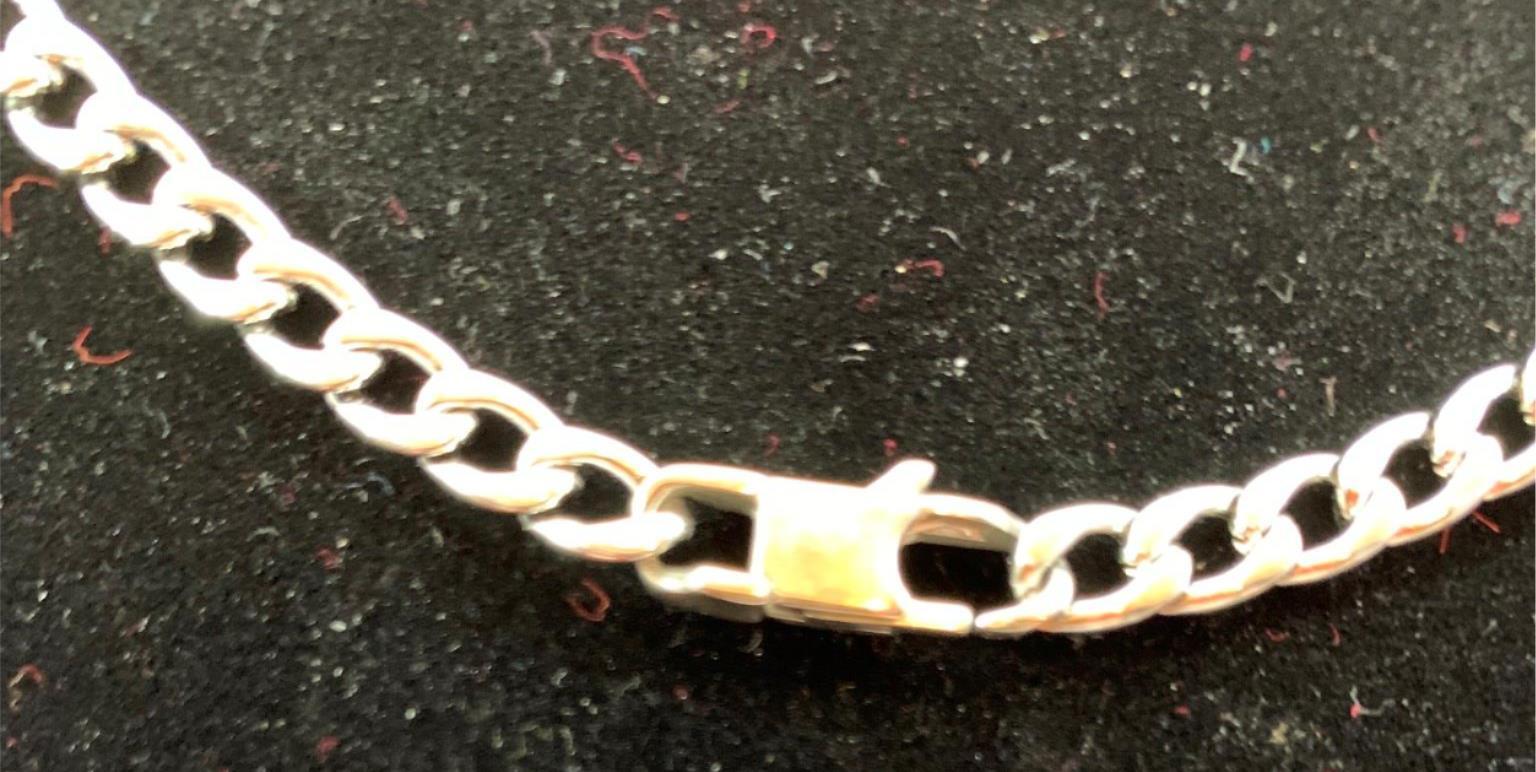 22 inch 5MM STAINLESS STEEL SILVER CURB NECKLACE WITH DESIGNER CLASP