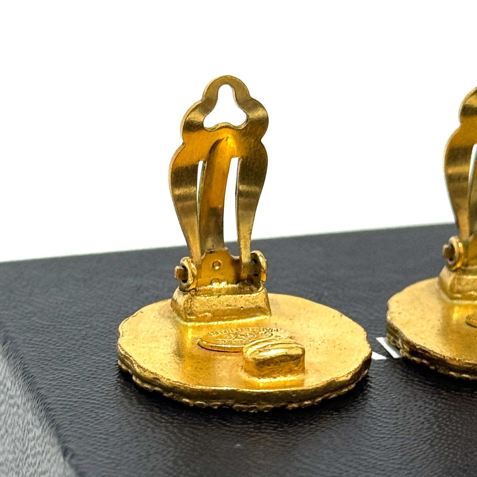CHANEL 94P Round Earrings Coco Mark CC Logo Gold Clip-On Vintage Authentic JAPAN