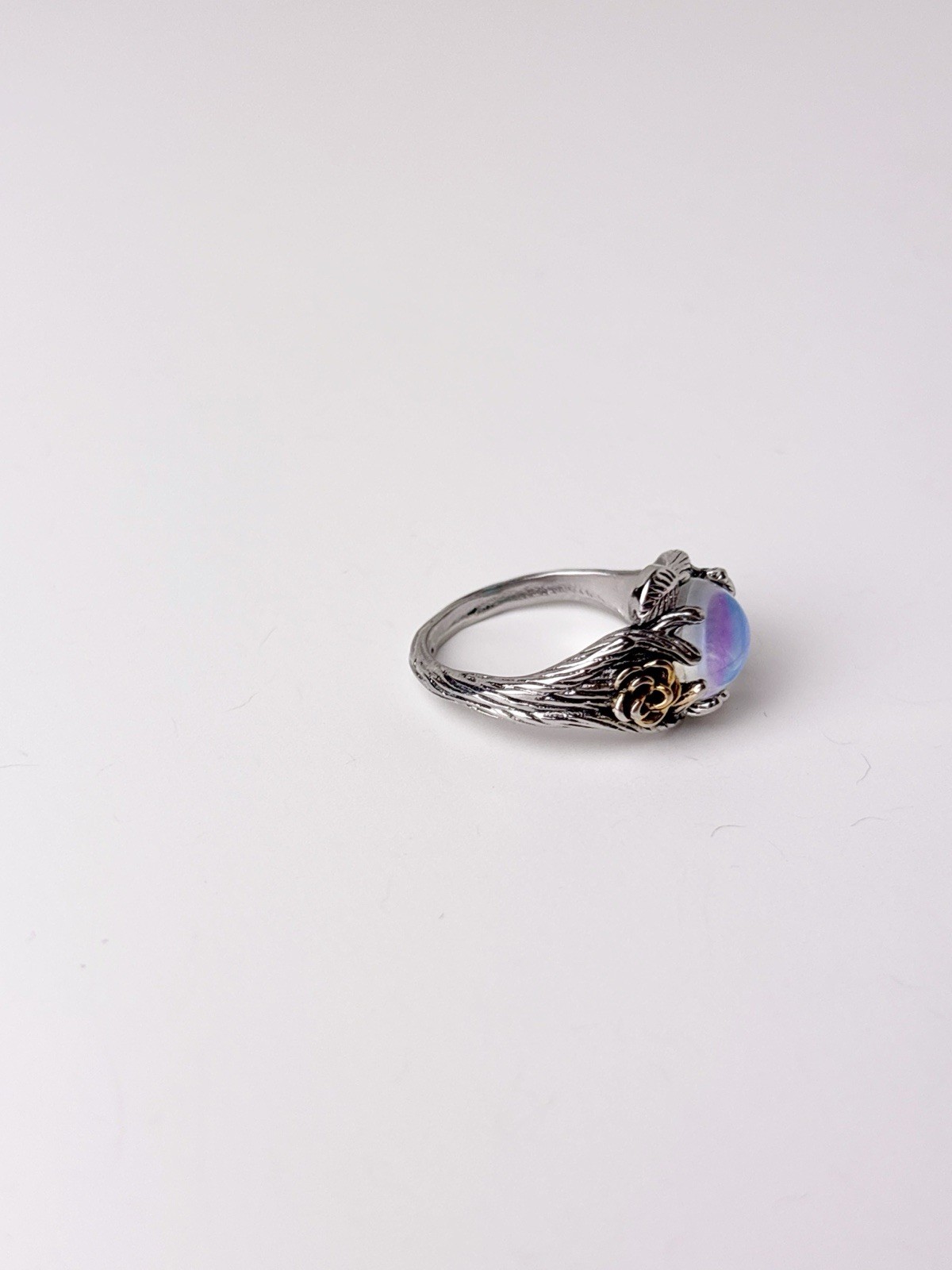 Sterling Silver Flower and Leaf Motif Moonstone Ring in Iridescent Blue Size 7