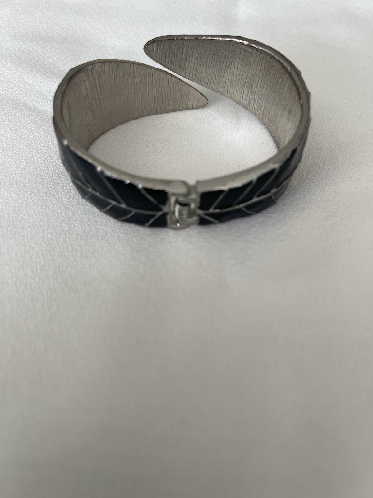 Silver Tone Black Enamel Hinged Cuff Bracelet, Sizable, No Stone