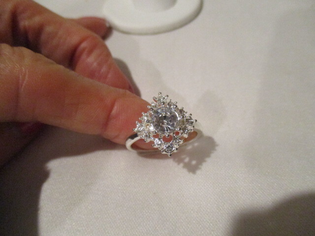 AVON Snowy Shimmer Collection Glass Stone Surrounded /Rhinestones Silvertone 10