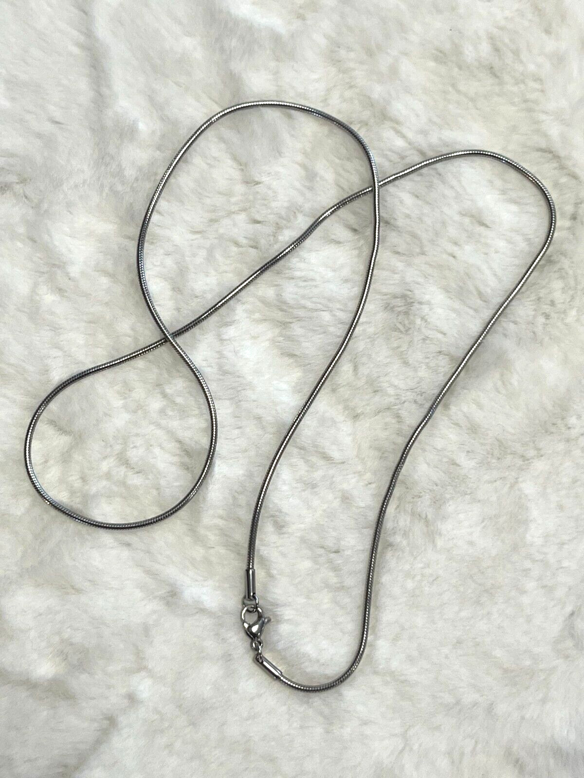 Sharp New 24″ Necklace Silver Stainless Steel 1.5 MM Snake Chain Fits Pendant