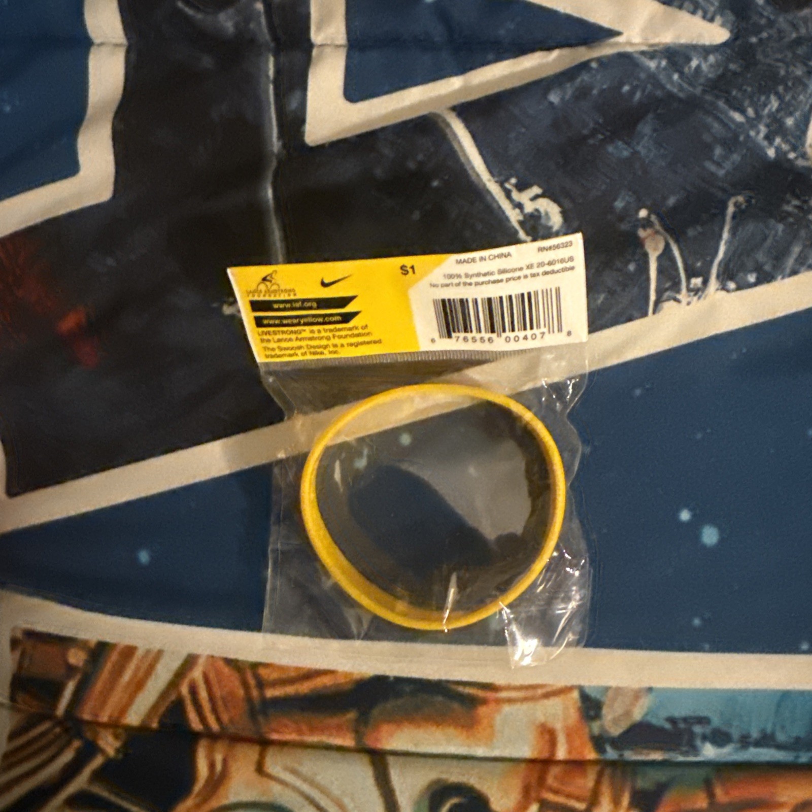 LIVESTRONG – NEW Lance Armstrong Authentic Livestrong Bracelet