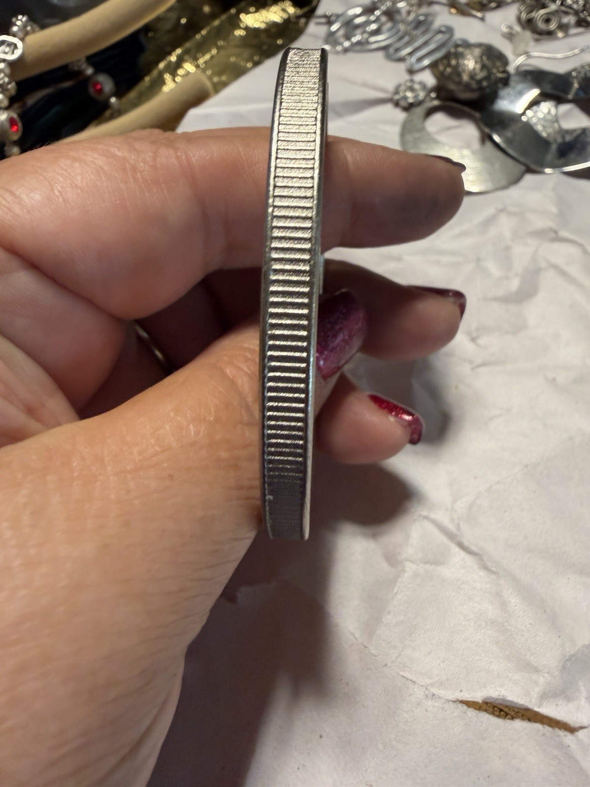 Silver Tone Ribbed Textured Metal Bangle Bracelet Fashion Jewelry No Stone