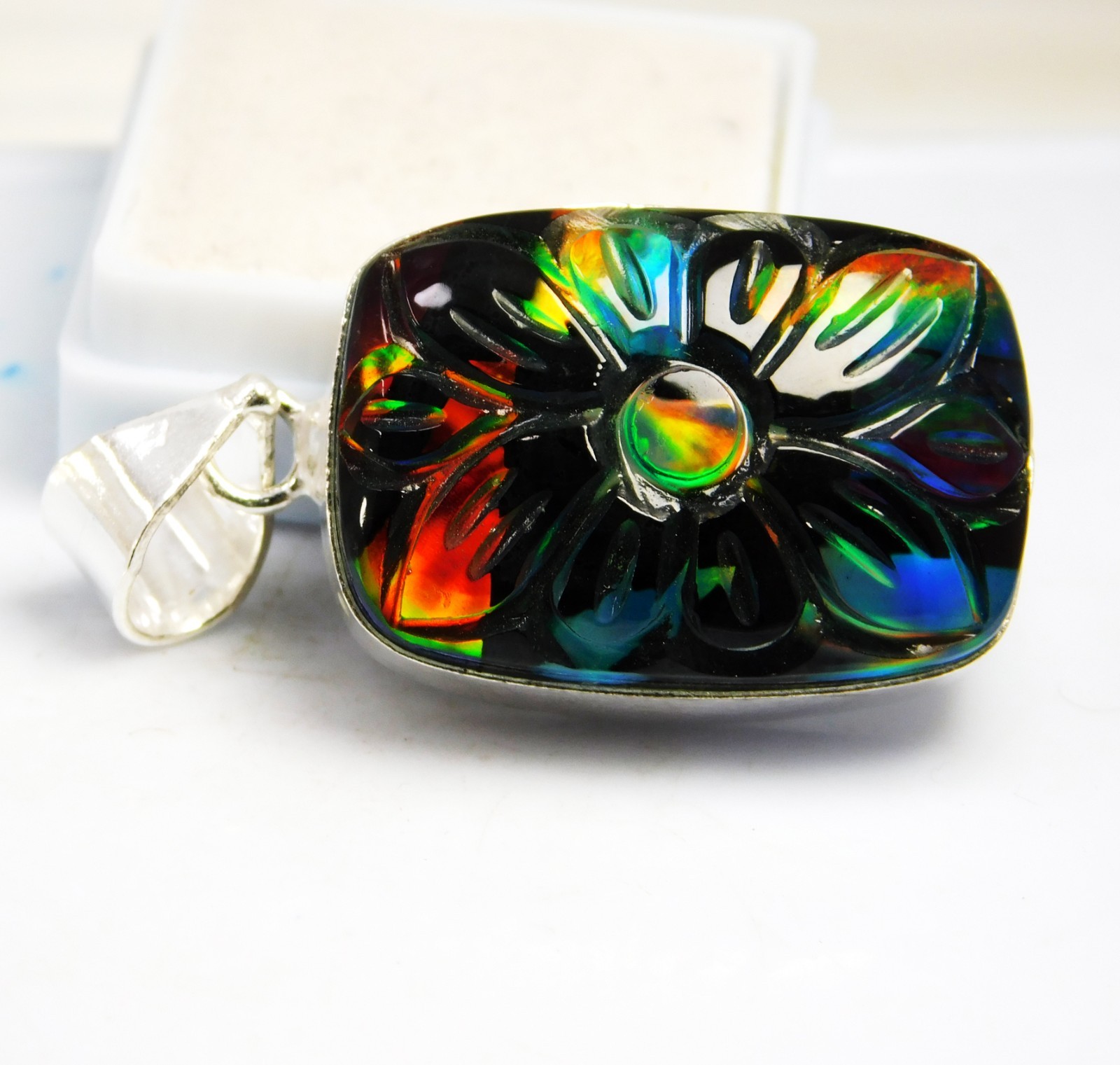 45.00 Ct Natural Ethiopian Carving Aurora Opal Certified Precious Gemstone