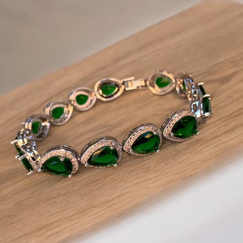 10 Ct Pear Cut Simulated Emerald Women HaloTennis Bracelet 14K White Gold Plated