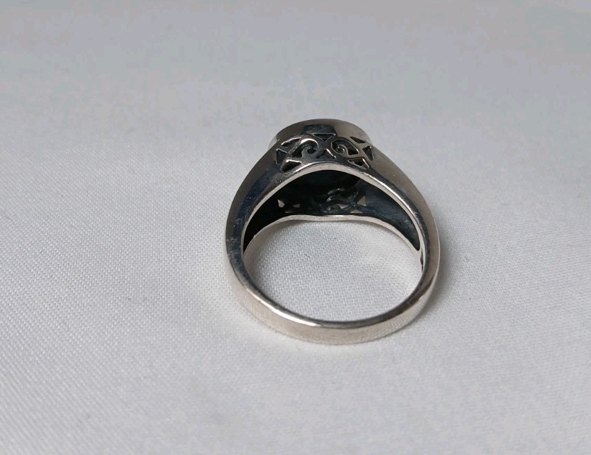 Sterling Silver Ring 925 Black Glass Cabochon – Size 7