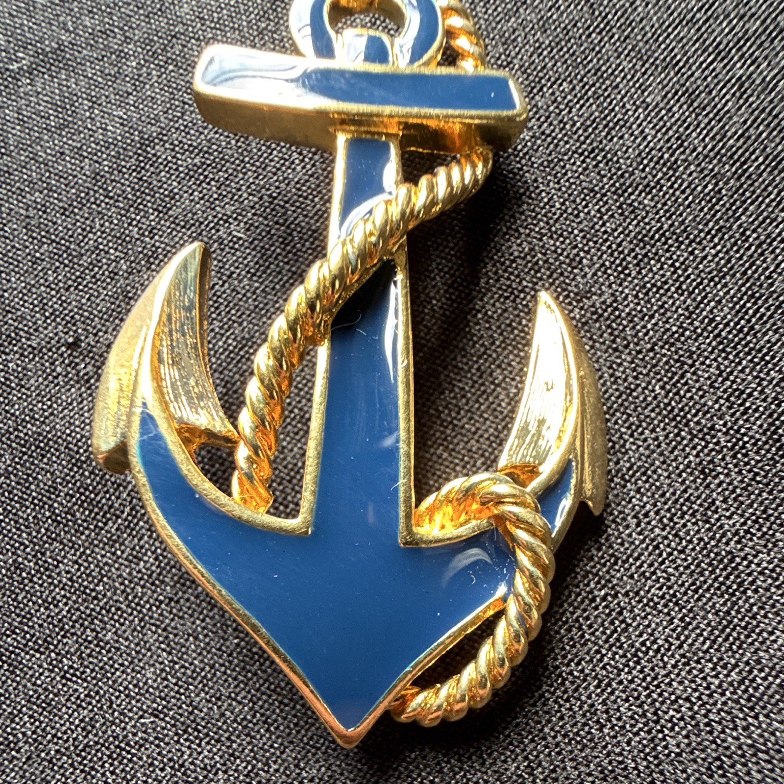 Vintage Trifari Signed Blue Enamel Anchor Nautical Gold Tone Brooch Pin
