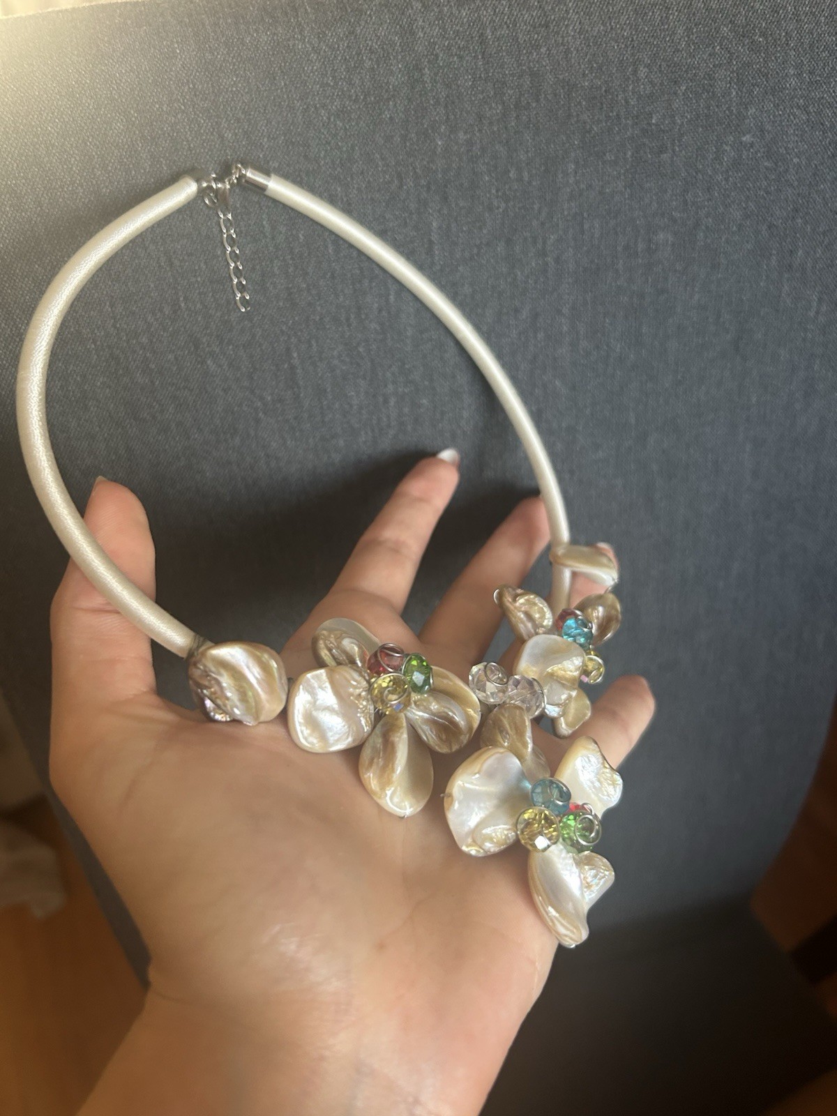 Mermaid core statement necklace with shells and colourful beads #mermaidcore