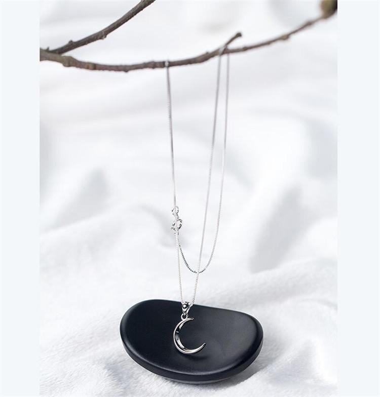 925 Sterling Silver Crescent Moon Pendant Necklace Dainty Clavicle Chain Gift
