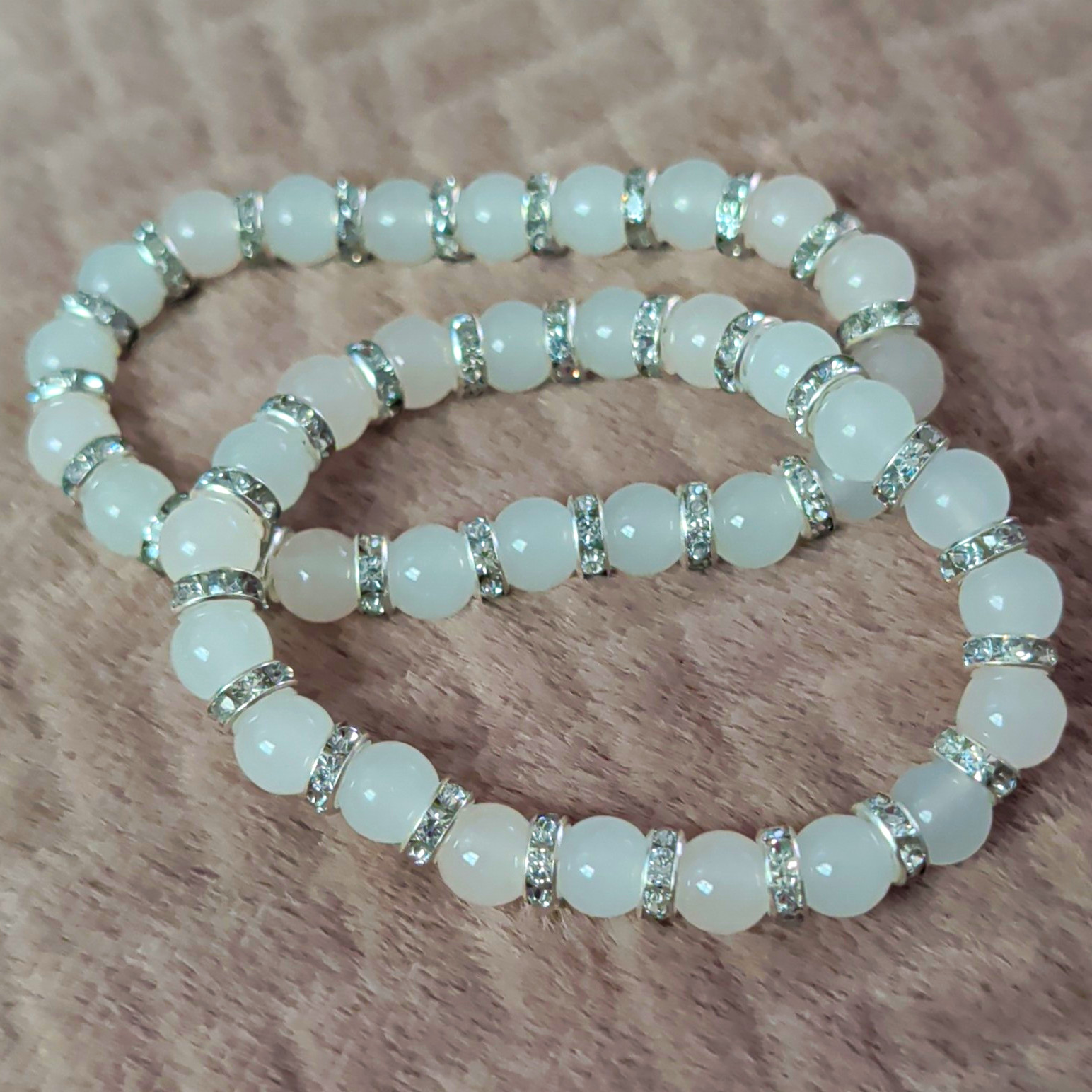 White Beaded Stretch Stackable Bracelet w/ Silver-Tone Spacer Rings Round