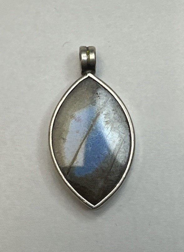 925 Sterling Silver Iridescent Stone Pendant