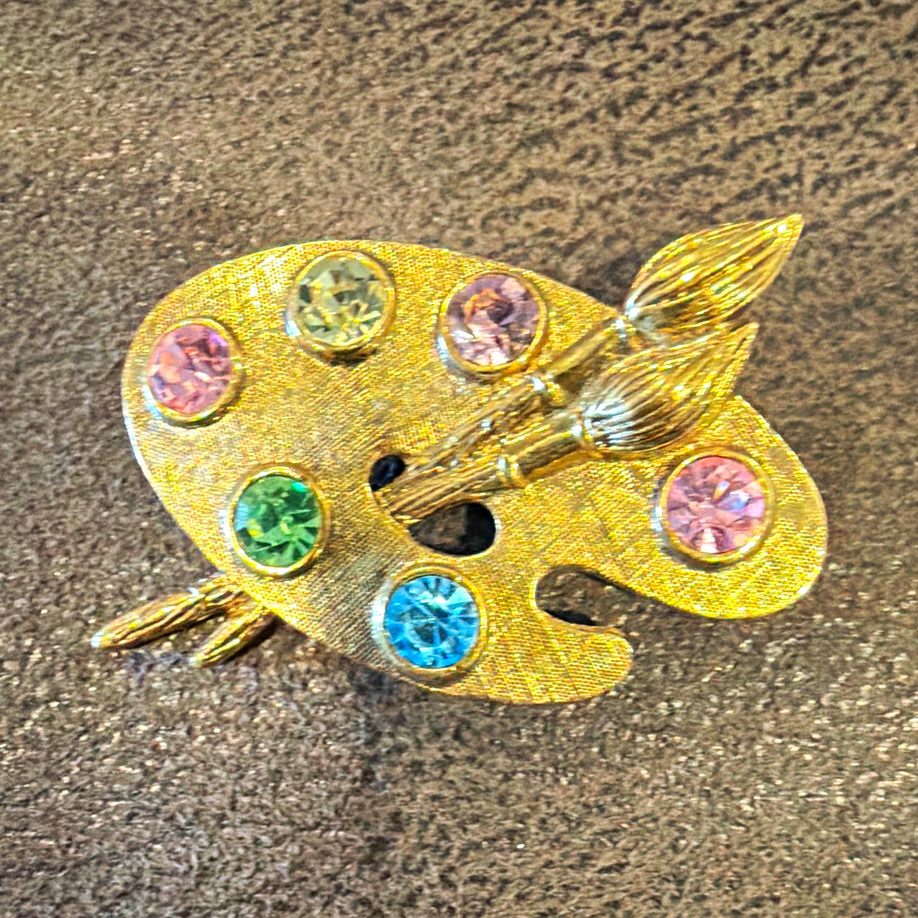Gold-Tone Artist Paint Palette & Brush Brooch Pin w/ Multicolor Rhinestones