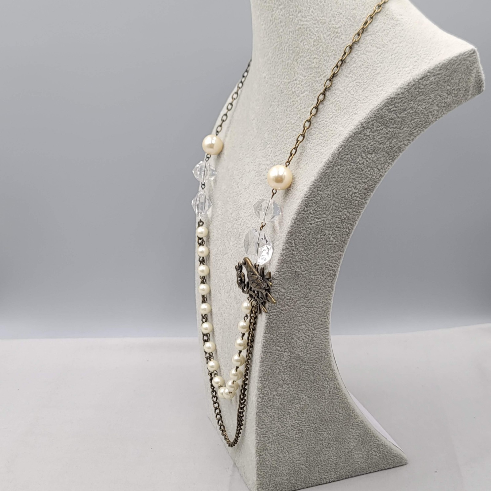 Embossed Metal Bird White Bead Necklace Bronze tone Chain 32″