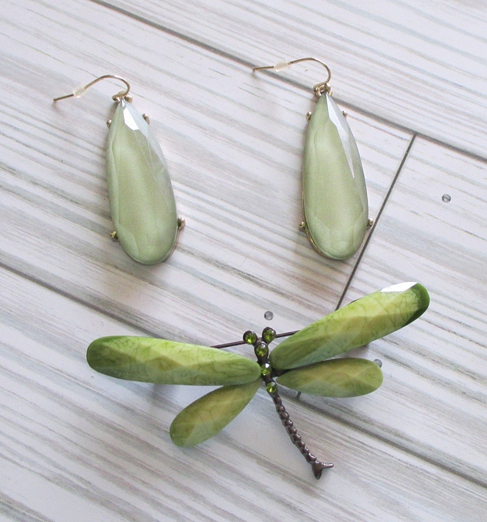 Light Green Dragonfly Textured Pin Brooch with Green Rhinestones & Earrings