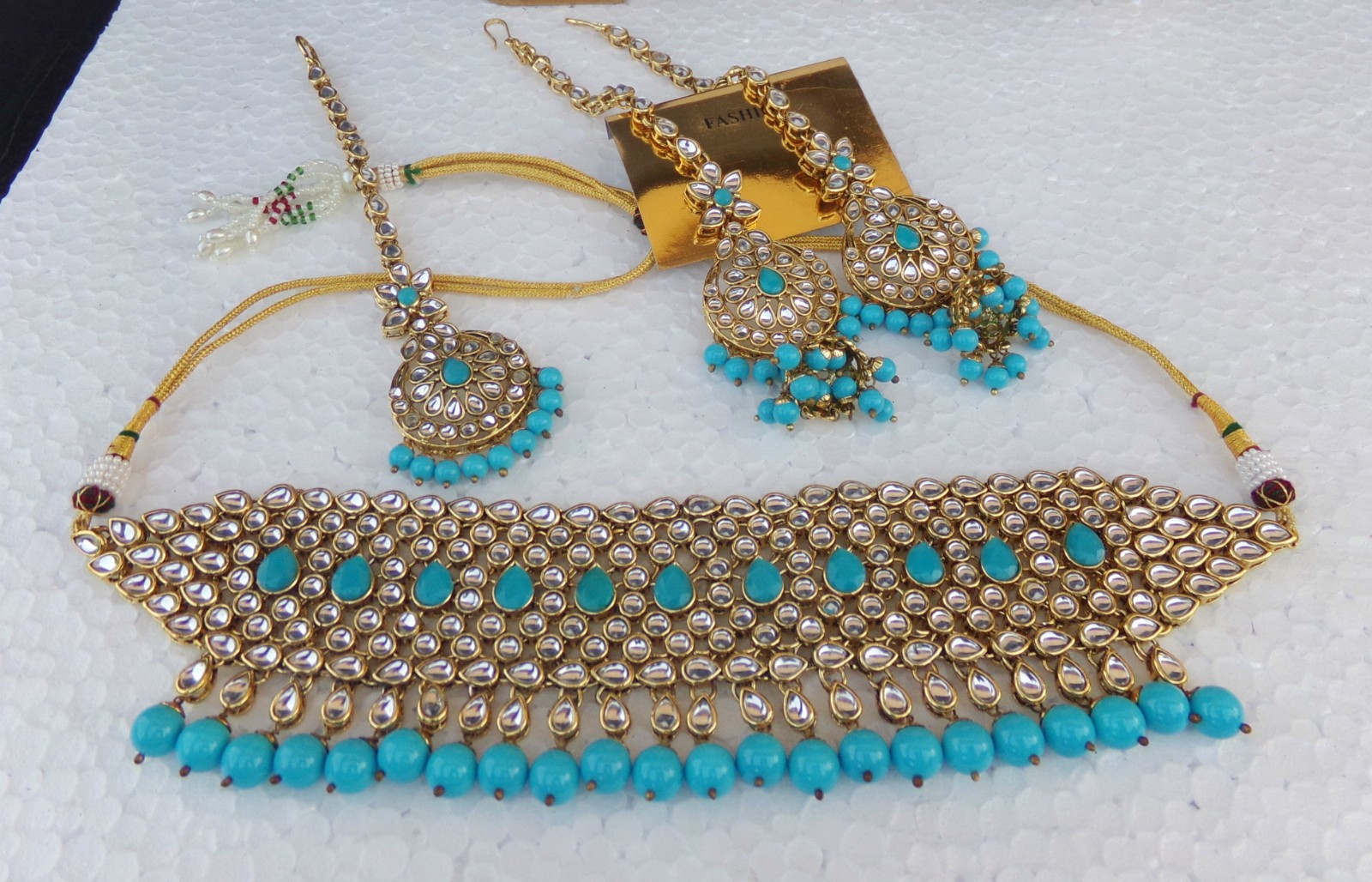 Women’s Kundan Necklace Set with Earrings & Maang Tikka Bridal Wedding Jewellry