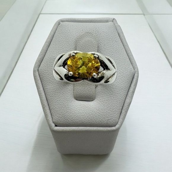 Sterling Silver Diamonique Oval Yellow CZ Ring size 8 Ribbed Sides .925 Vintage