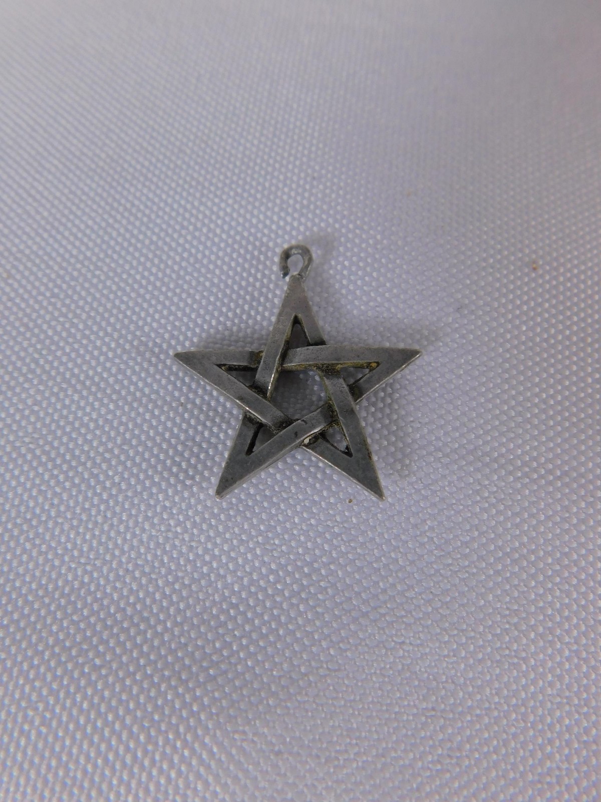 Interlaced Pentagram Star Pendant Necklace Silver Pagan Wiccan Magic Jewelry