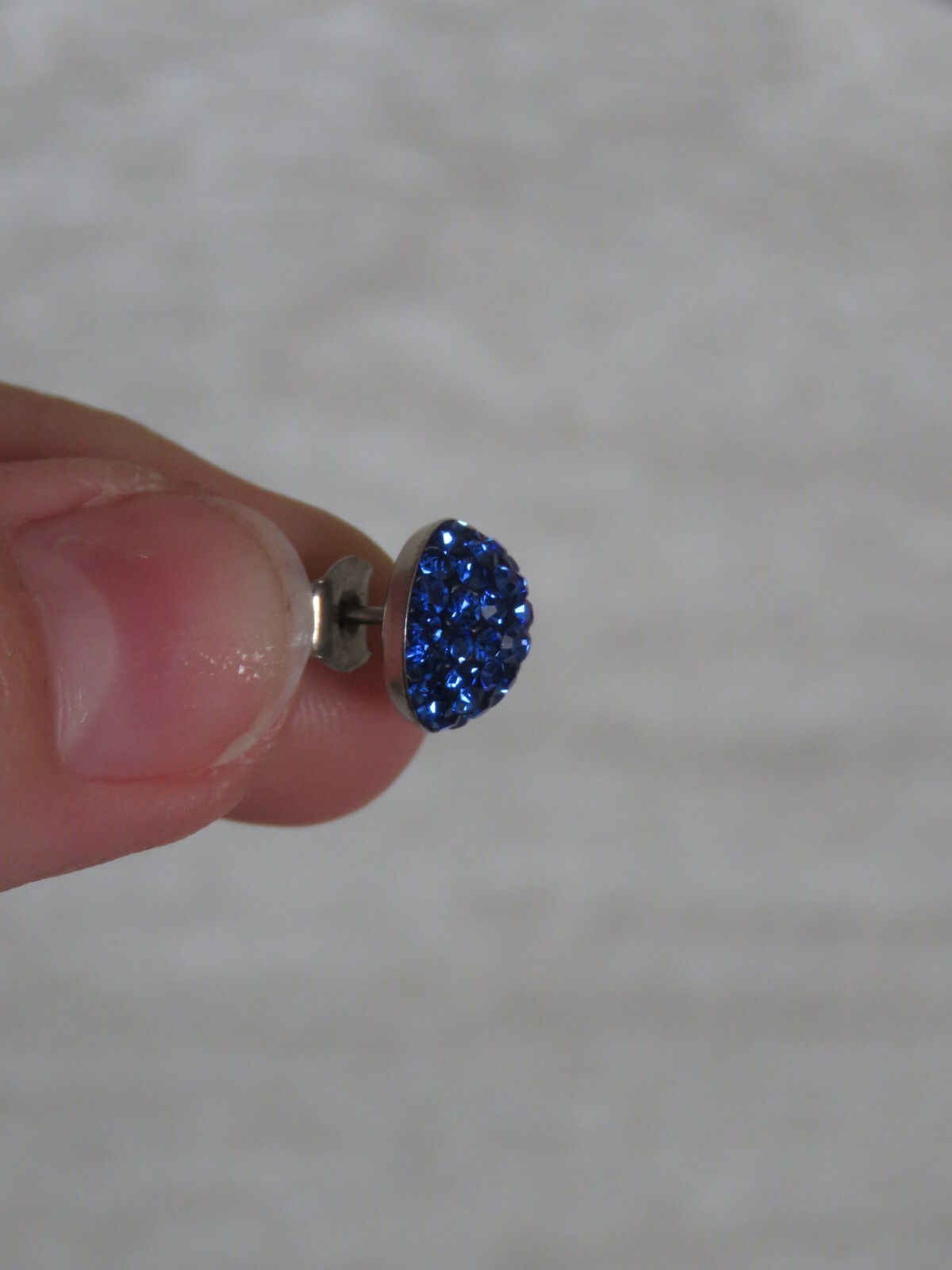 925 ATI CH Sterling Silver Blue Crystal Rhinestone Round Stud Earrings