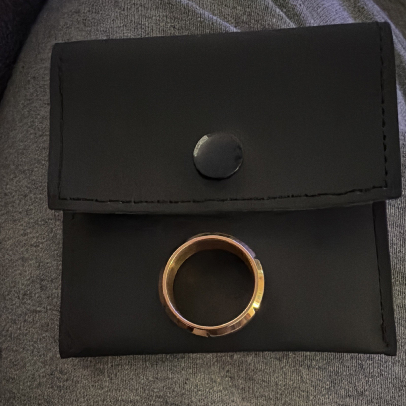 Gold Tone Yellow Gold Plated Band Ring Size 10 No Stone w/ Black Pouch