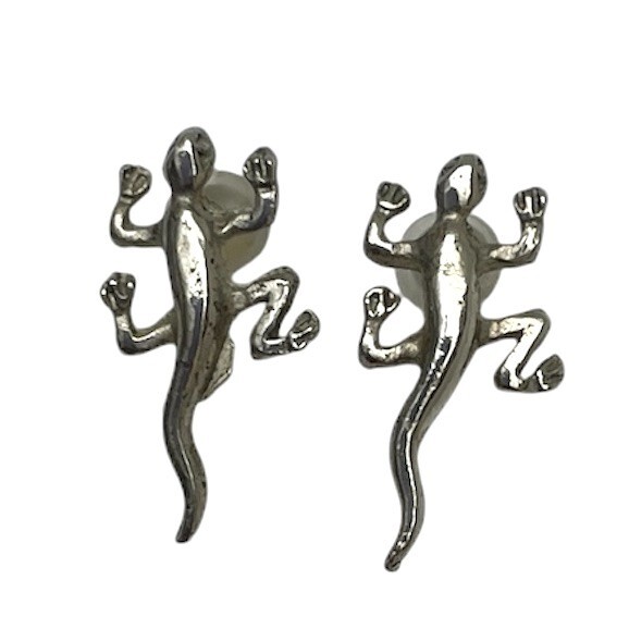 Small Silver Tone Lizard Earrings Post Stud Style Gecko Jewelry