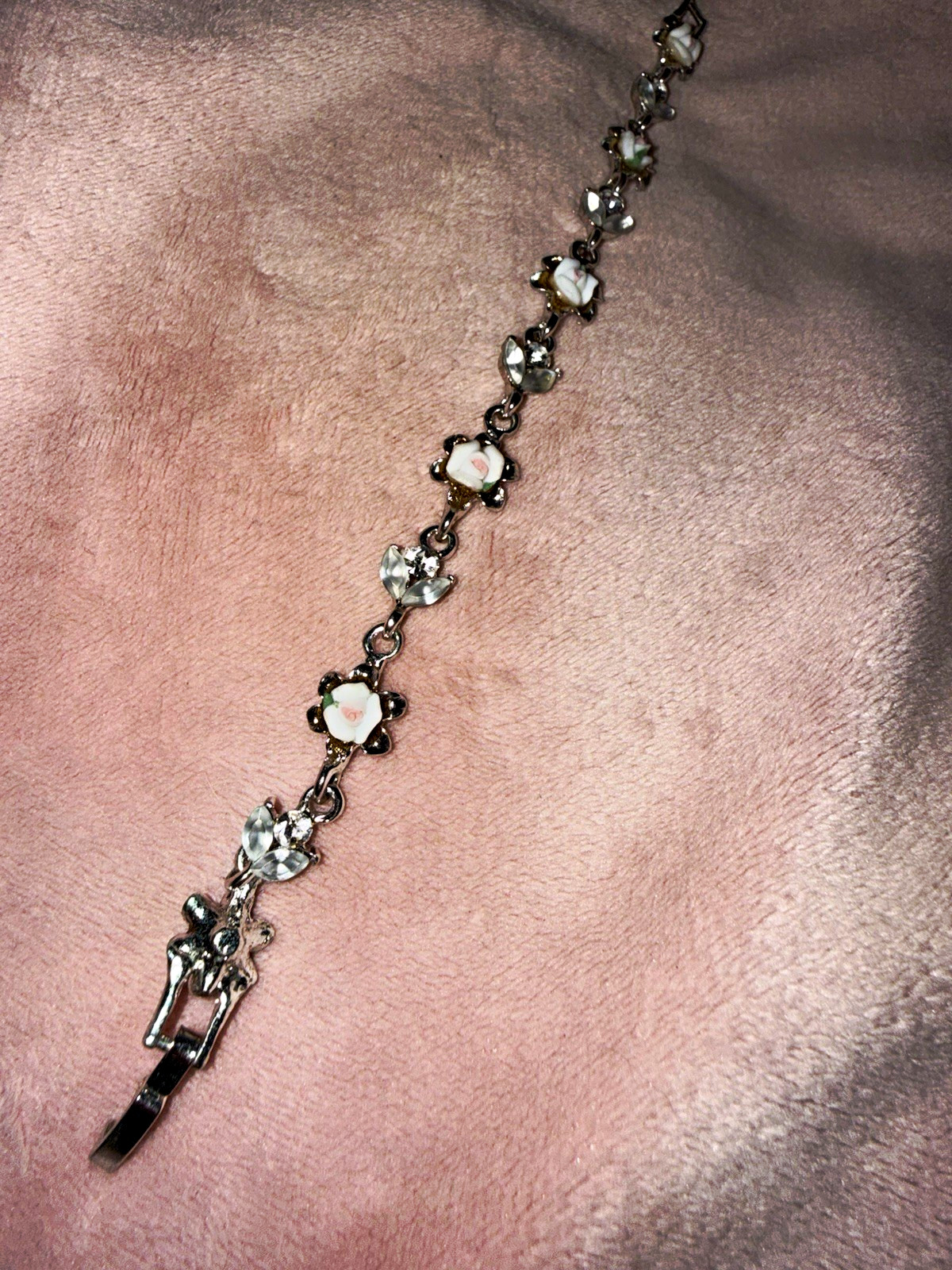 Silver Tone Cable Chain Charm Bracelet Lobster White Rose Clear Glass Dangle
