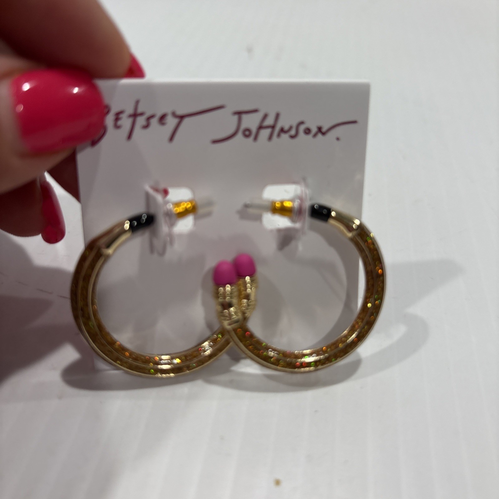 New BETSEY JOHNSON Gold Glitter Pencil Shape Loop Earrings