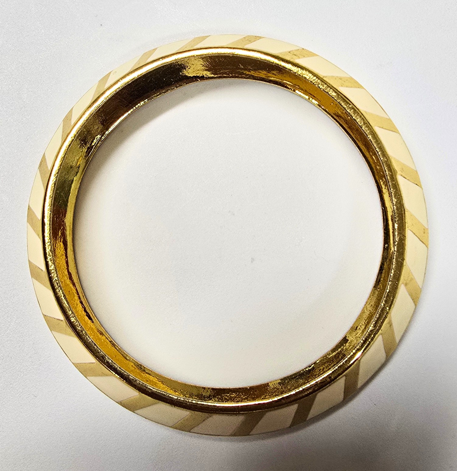Vince Camuto Gold Tone Ivory Enamel Round Signed Bangle Bracelet