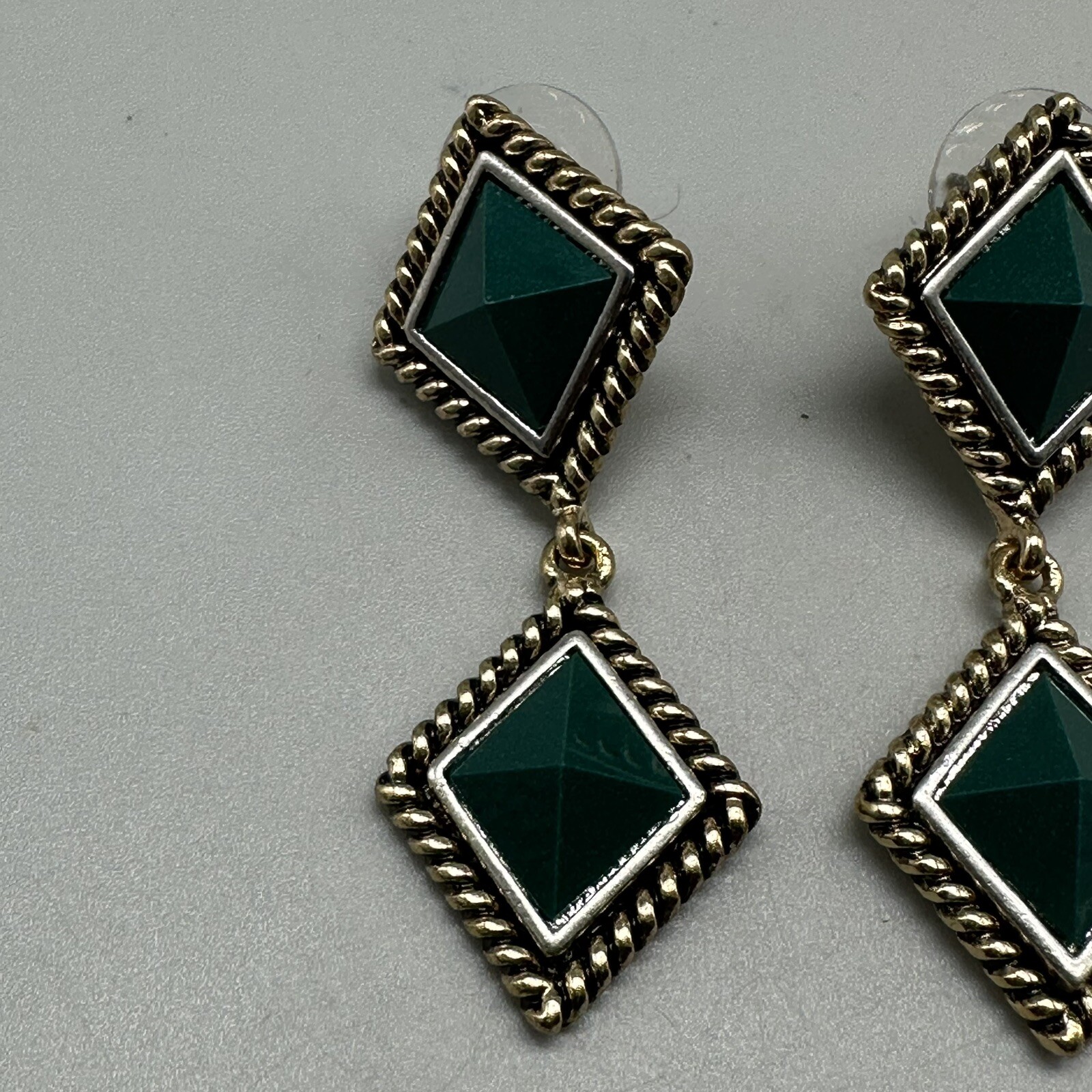 Green Dangle Earrings Gold Silver Tone Rope Edge Geometric Statement Jewelry