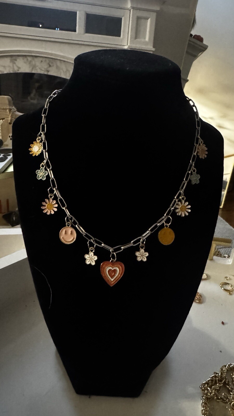 “Flower Power“ Gold Plated Stainless Steel Paperclip Cable Necklace