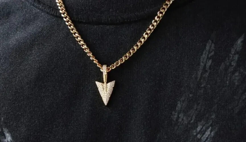 Men 2CT Round Simulated Diamond Arrowhed Dog Tag Pendant 14K Yellow Gold Plated