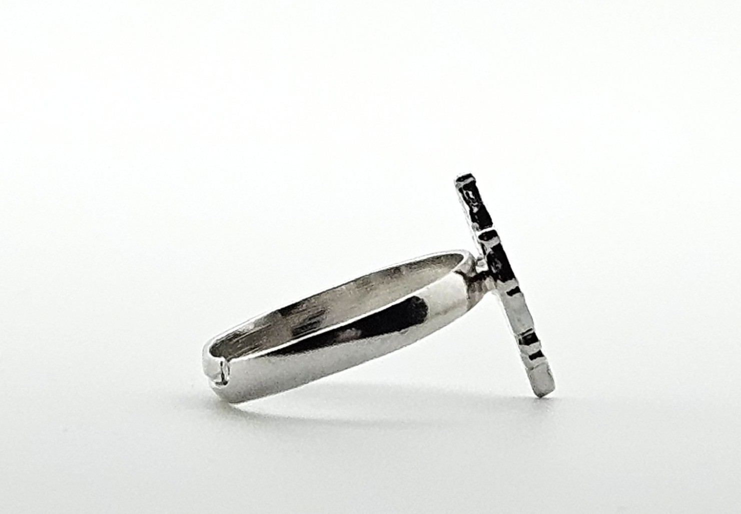 Set Of 3 Silver Tone Band Rings Multiple Sizes J17-3924