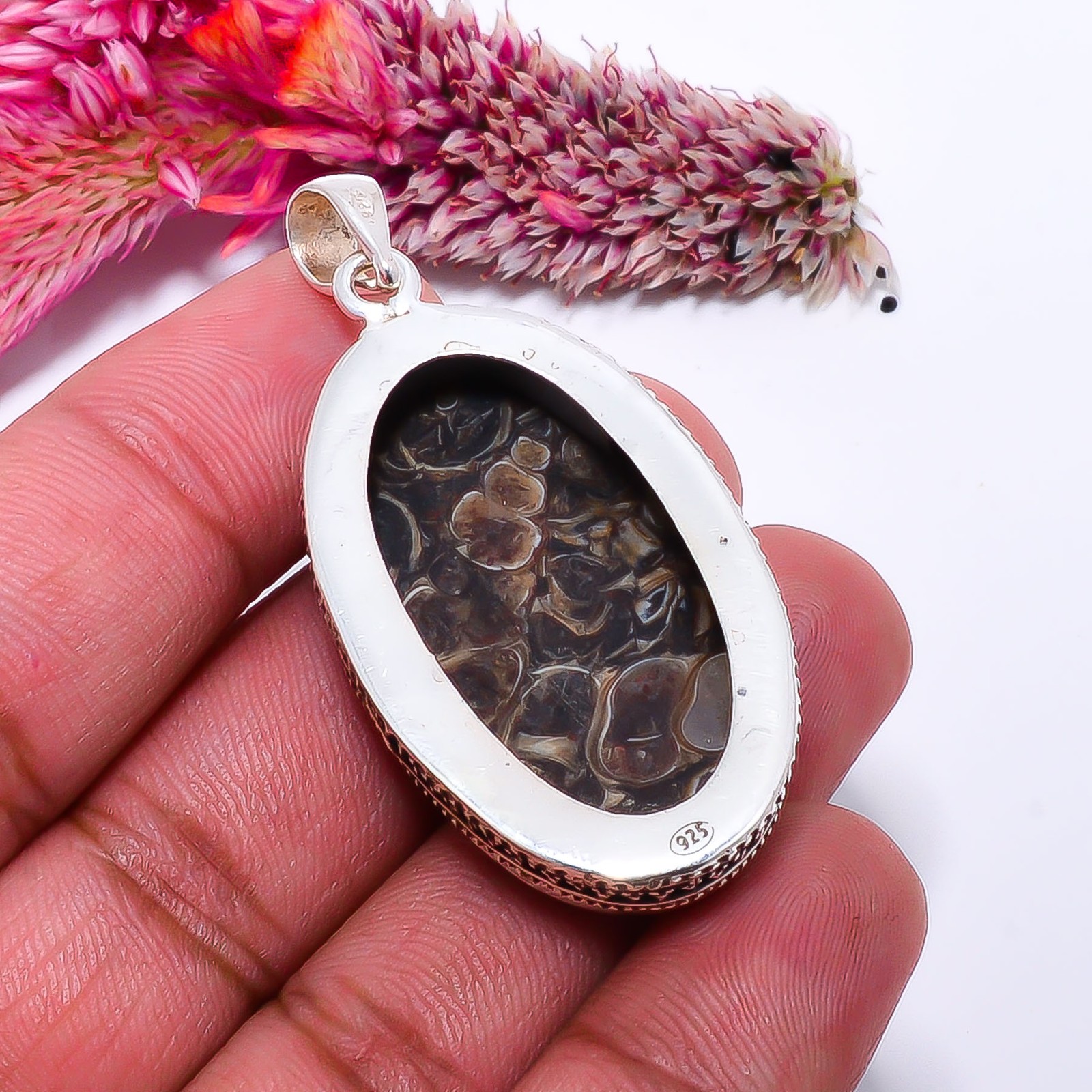 Turritella Agate – Wyomingfine Art 925 Sterling Silver Pendant 1.99″ P0373114548