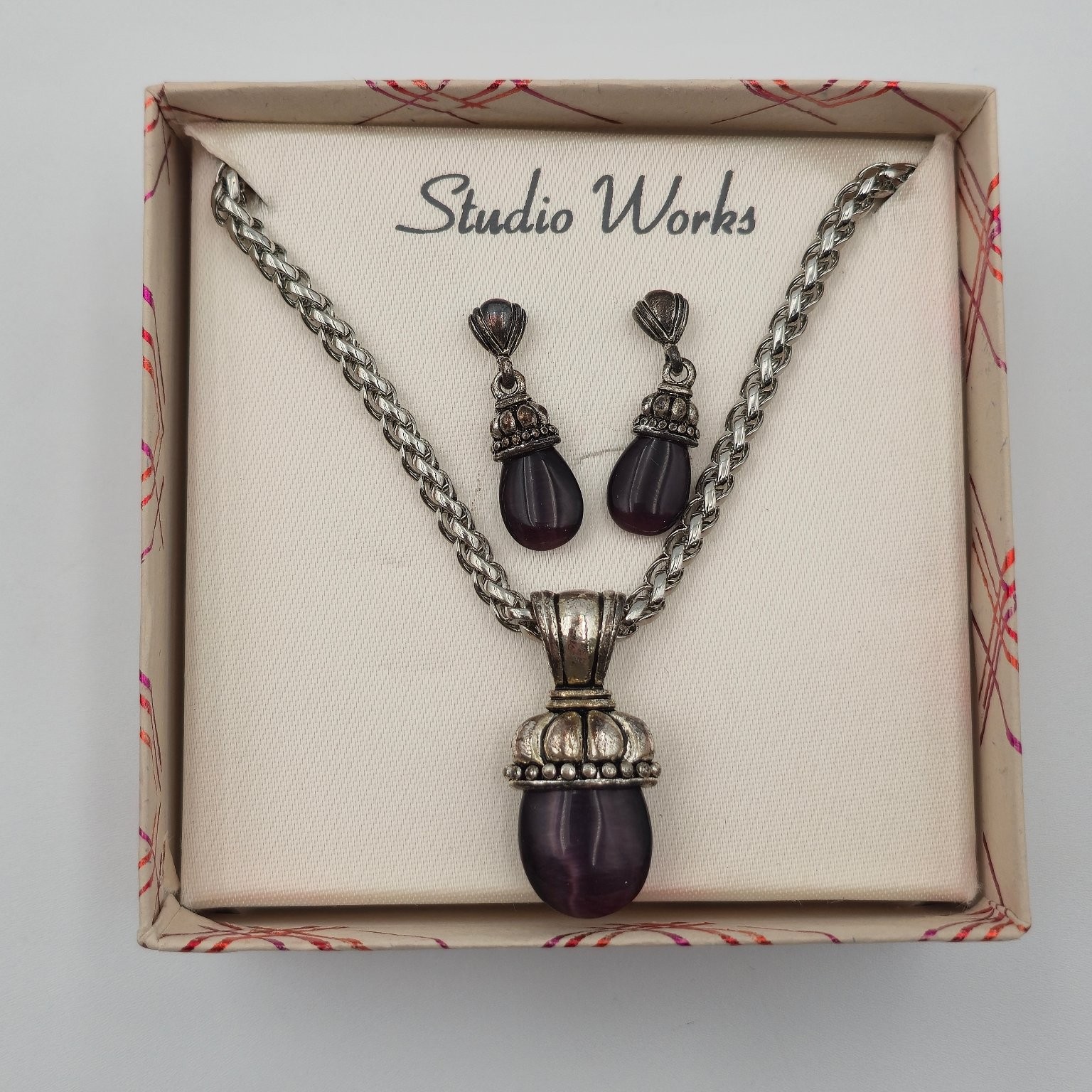 Studio Works Necklace 15.5-18.5 in Purple Pendant Silver Tone Chain w/ Earrings