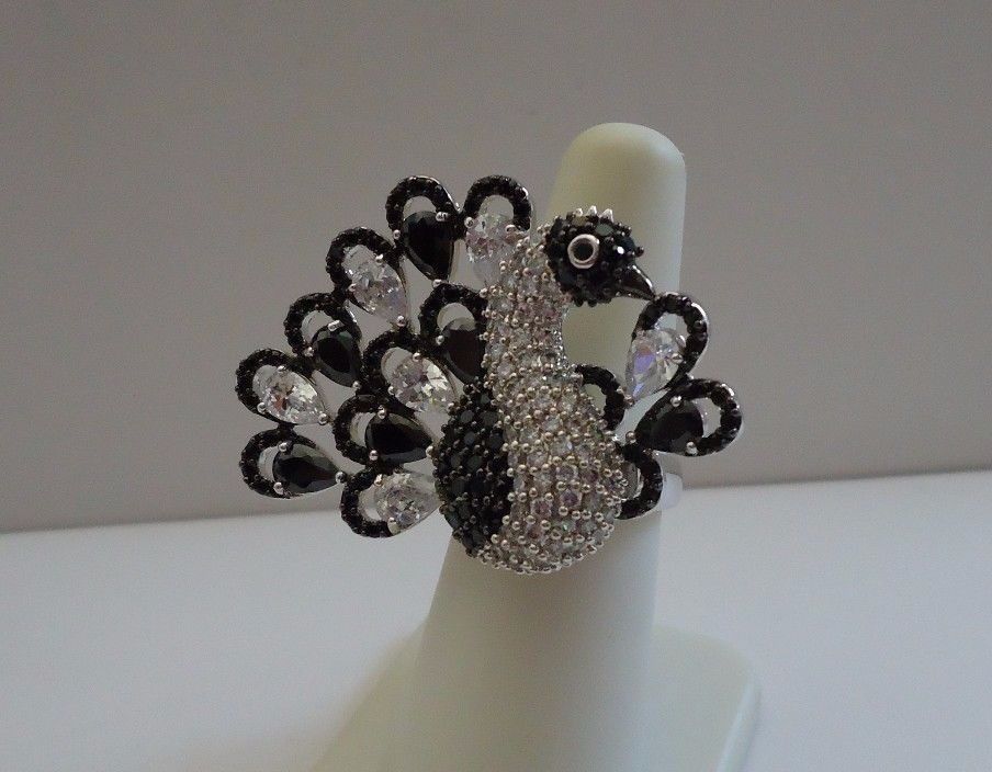 925 STERLING SILVER PEACOCK RING W/ 10 CT WHITE & BLACK LAB SIMULANT DIAMONDS