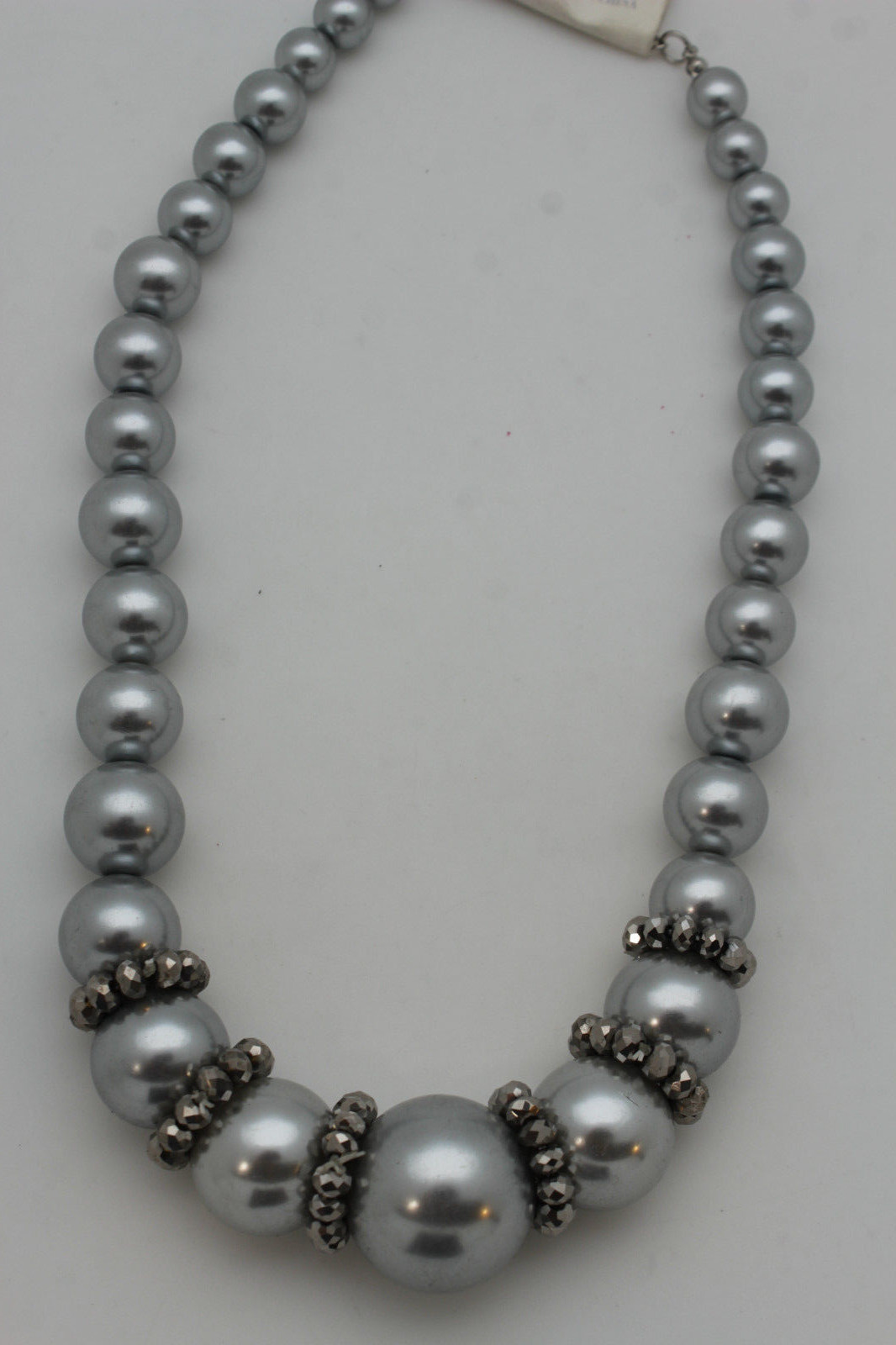 NEW Women Fashion Jewelry Short Necklace Grey Silver Imitation Pearl Beads
