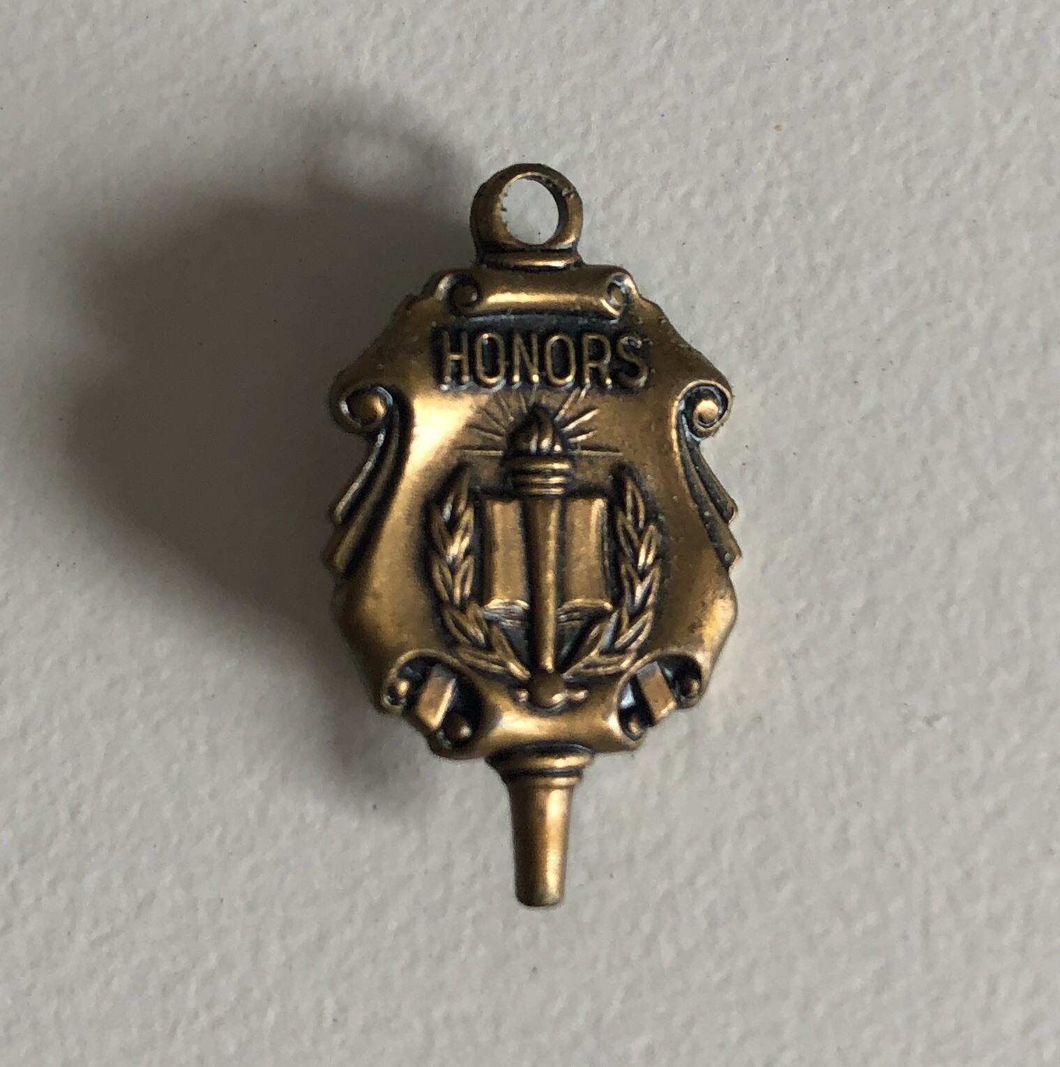Jostens Scholastic Honors Pin with case