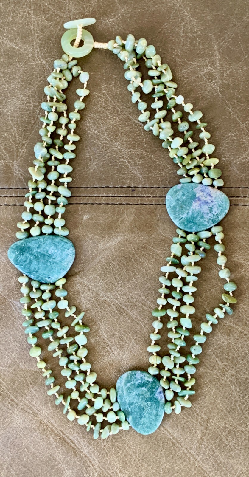 Olive Jade Beaded 20″ 4 Strand Layered Necklace Toggle New (51cm) Estate