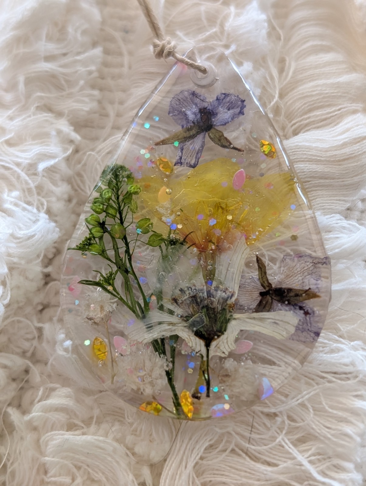 Handmade Pressed Grass Flower Resin Charm Pendant Jewelry