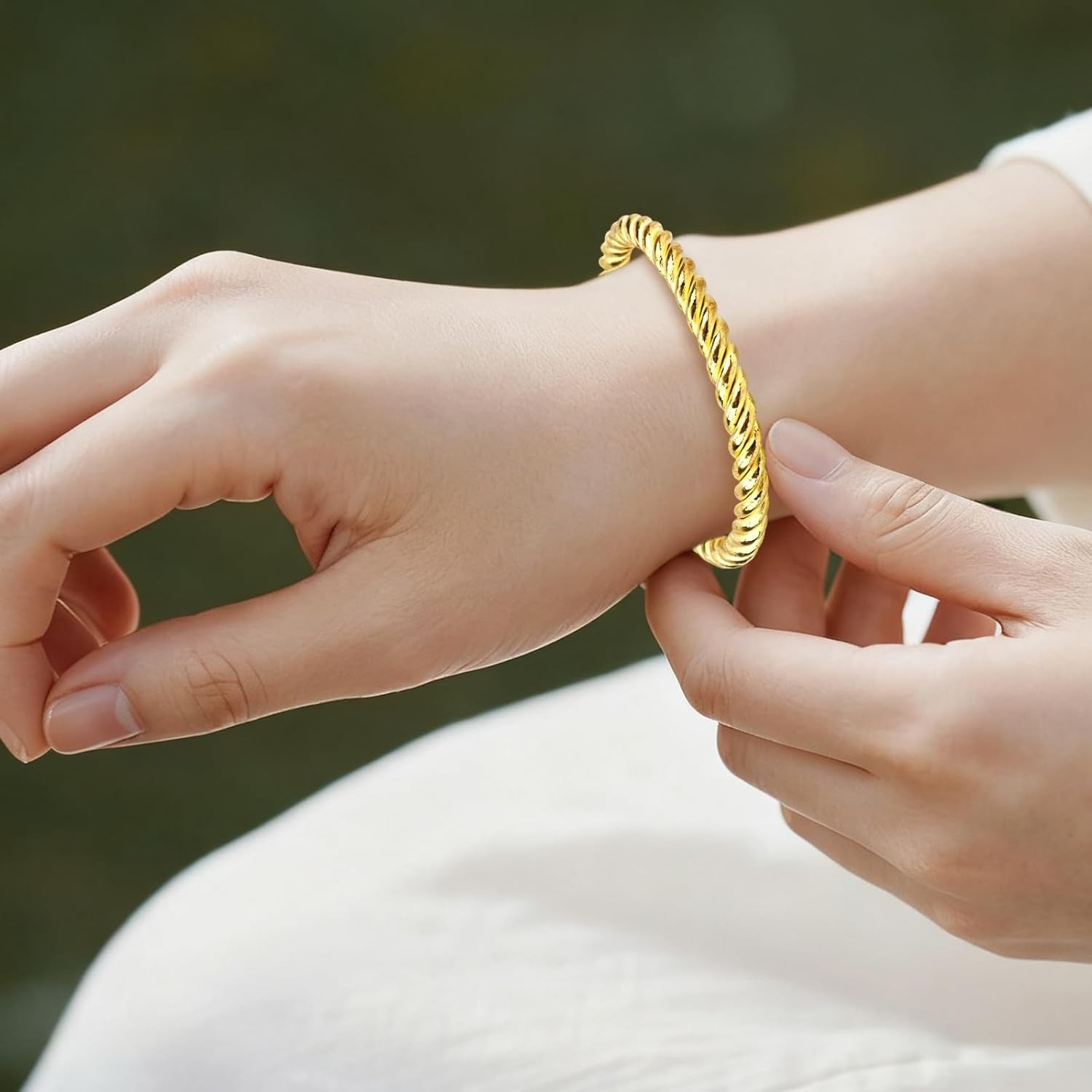 Durable Copper Tensor Bracelet | Unique Adjustable Design for Chic Accessories