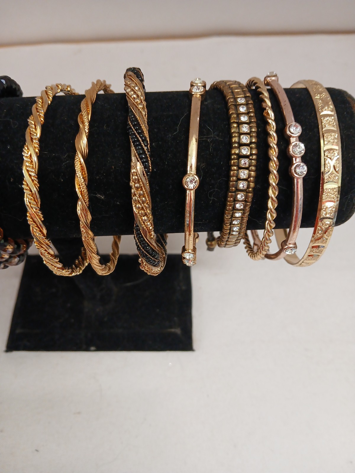 Lot of 14 Bangle Bracelets Various Styles (#566)