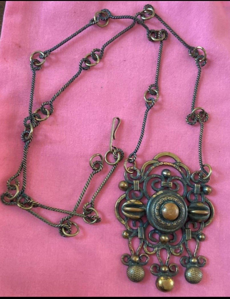 Vintage artisan copper necklace 29.5 In With 2 3/4in Pendant & Bracelet 6 1/2 In