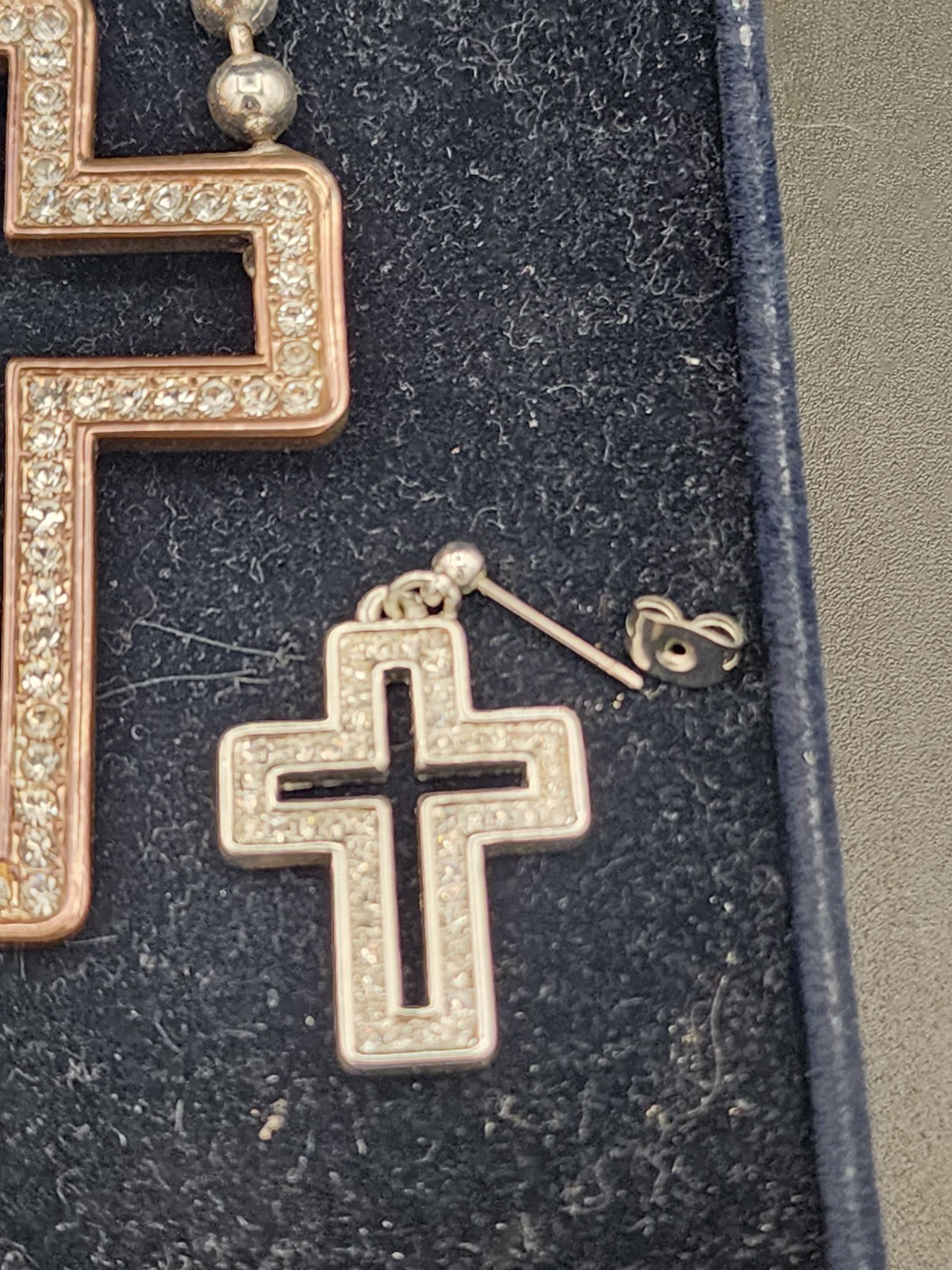 MONTANA SILVERSMITHS CROSS JS61241 Necklace Earrings Set CZ/Silver Tone Metal