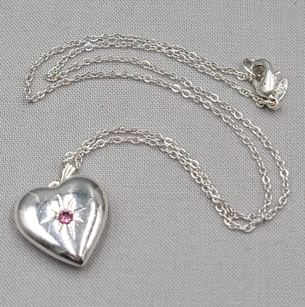 Silver tone Heart Locket Pendant Necklace Purple Stone 16″