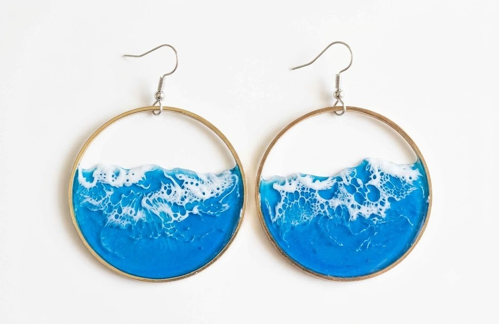 Handmade Resin Ocean Wave Hoop Earrings Blue Seascape Beach Dangle Drop Jewelry